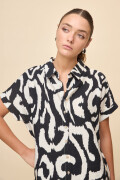 CAMISA ELVINA PRINTED Negro/Blanco