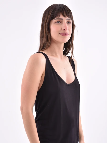 MUSCULOSA BÁSICA ELENA NEGRO