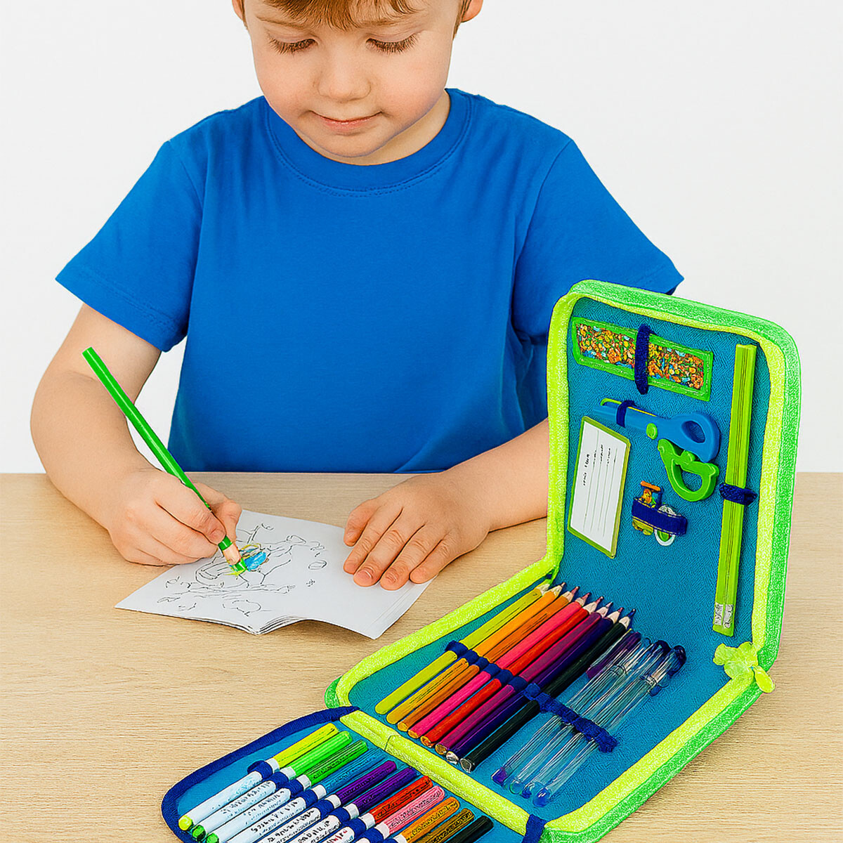 Cartuchera Infantil 36 Accesorios Dinosaurio 