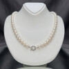 Collar Élia de perlas MOON con broche de plata 925 Collar Élia de perlas MOON con broche de plata 925
