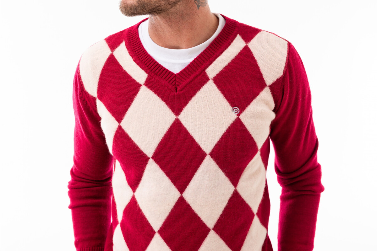 BUZO ESCOTE V ROMBOS Rojo