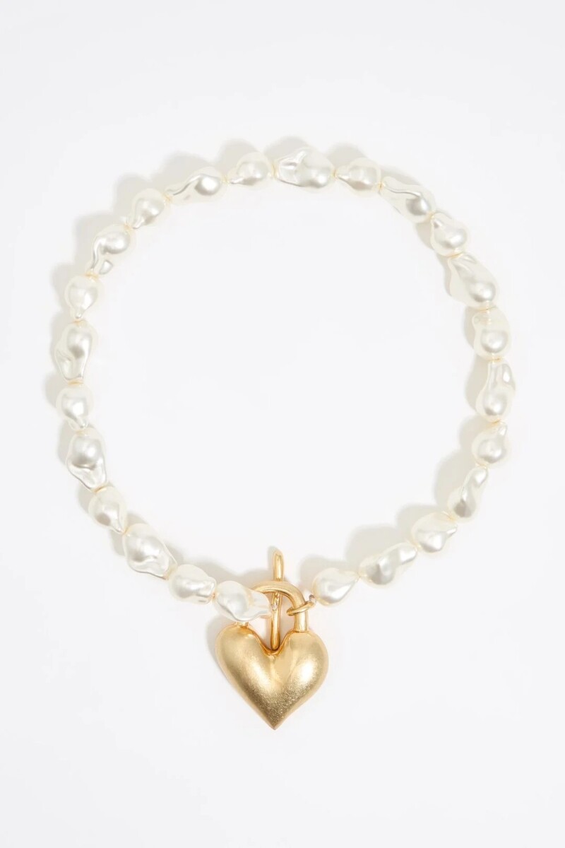 COLLAR PERLAS Y CORAZÓN Oro