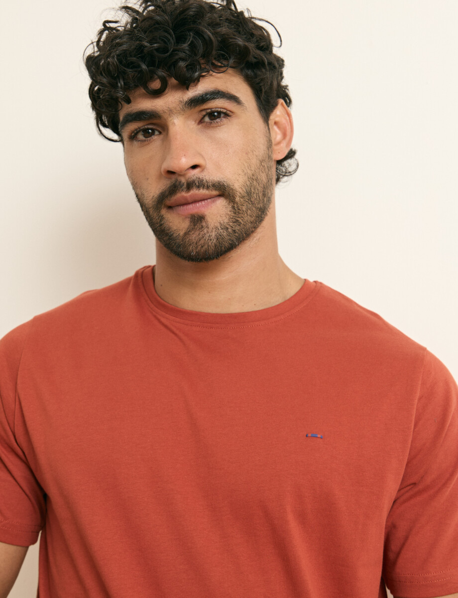 T-SHIRT HARRINGTON LABEL - Ladrillo 