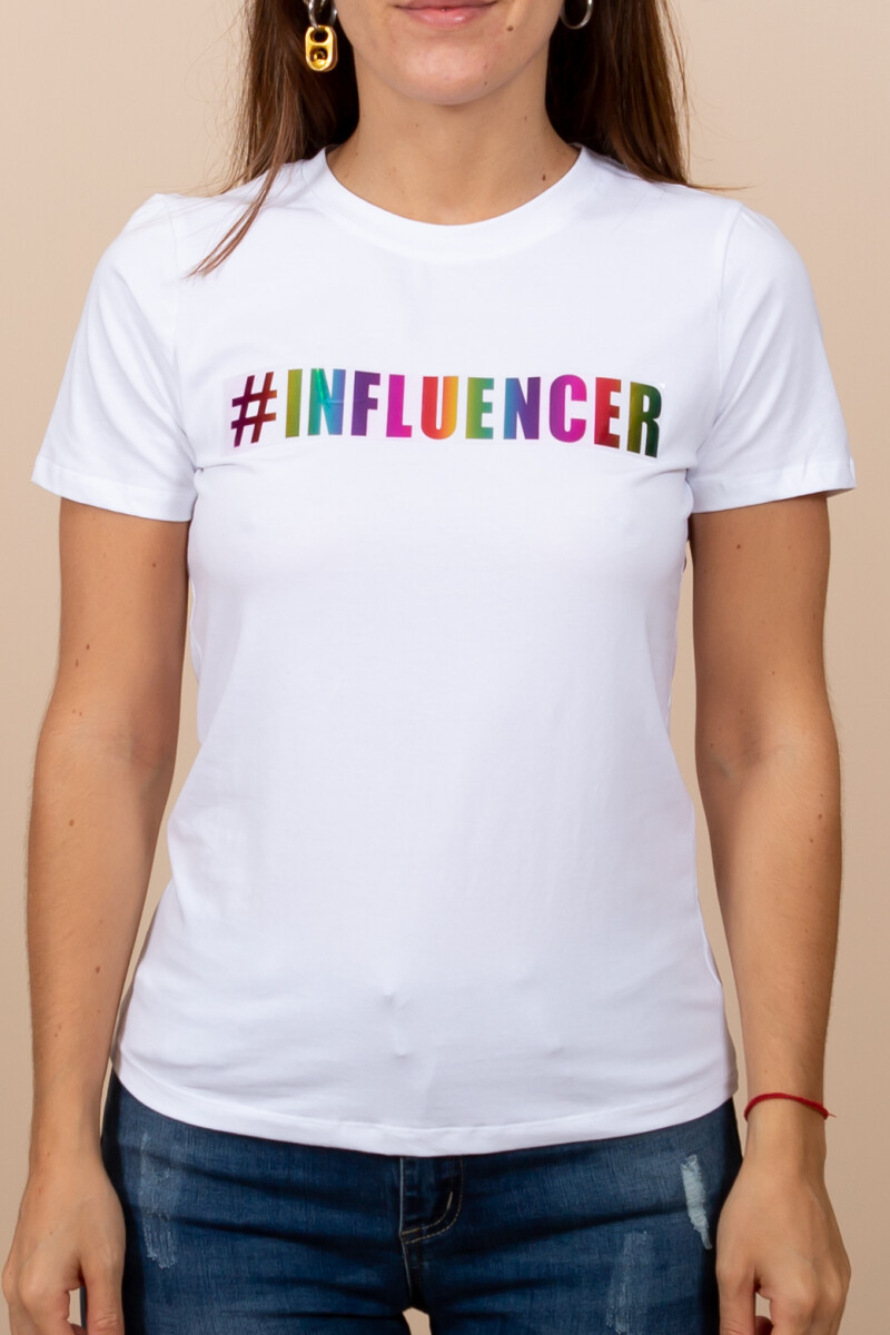 Remera Influencer - Blanco 