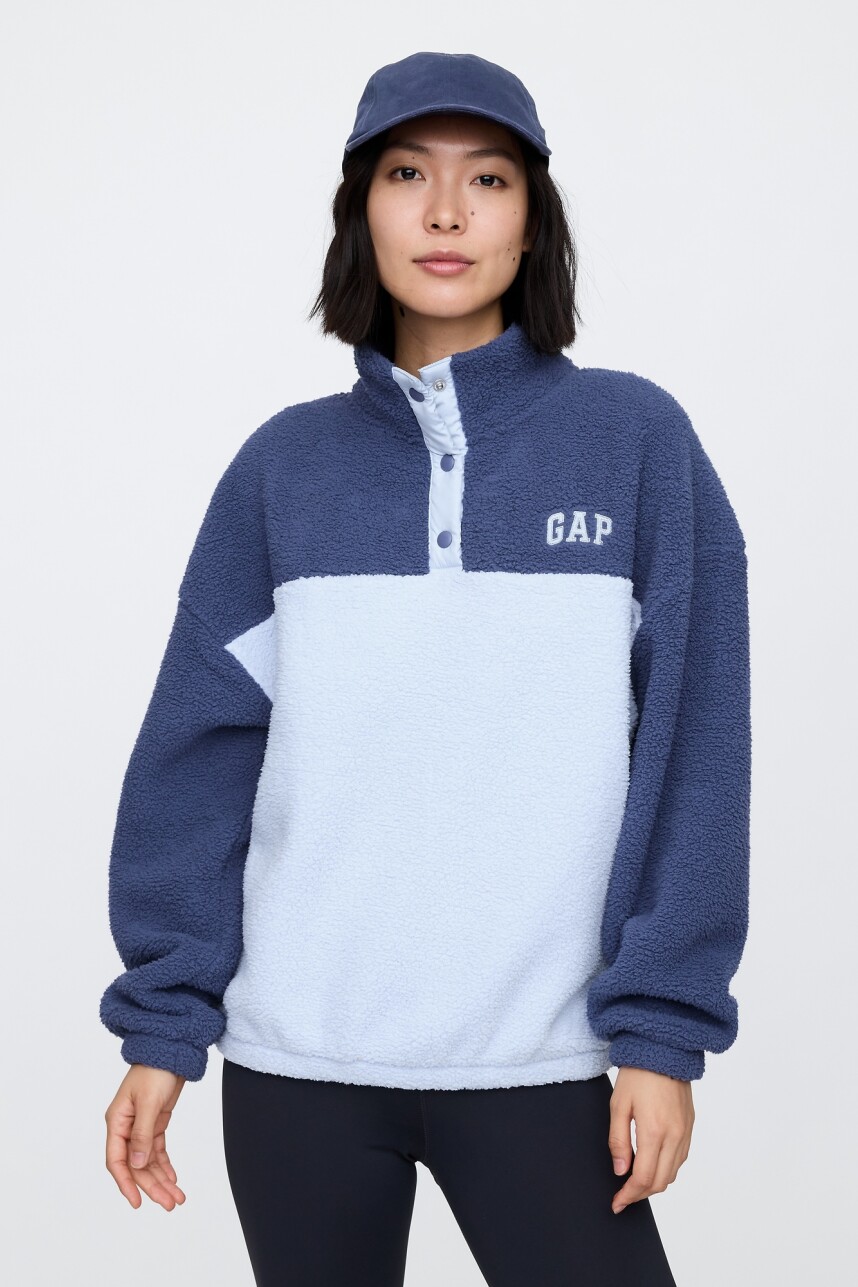 Buzo Corderito Con 3 Botones Logo Gap Mujer Quiet Blue