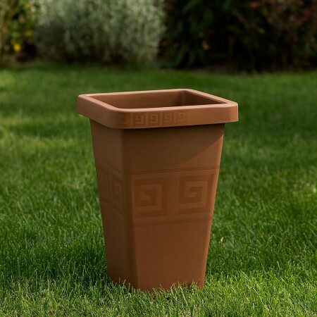 Maceta Piramidal 13Lts Terracota Ref 0478 TERRACOTA