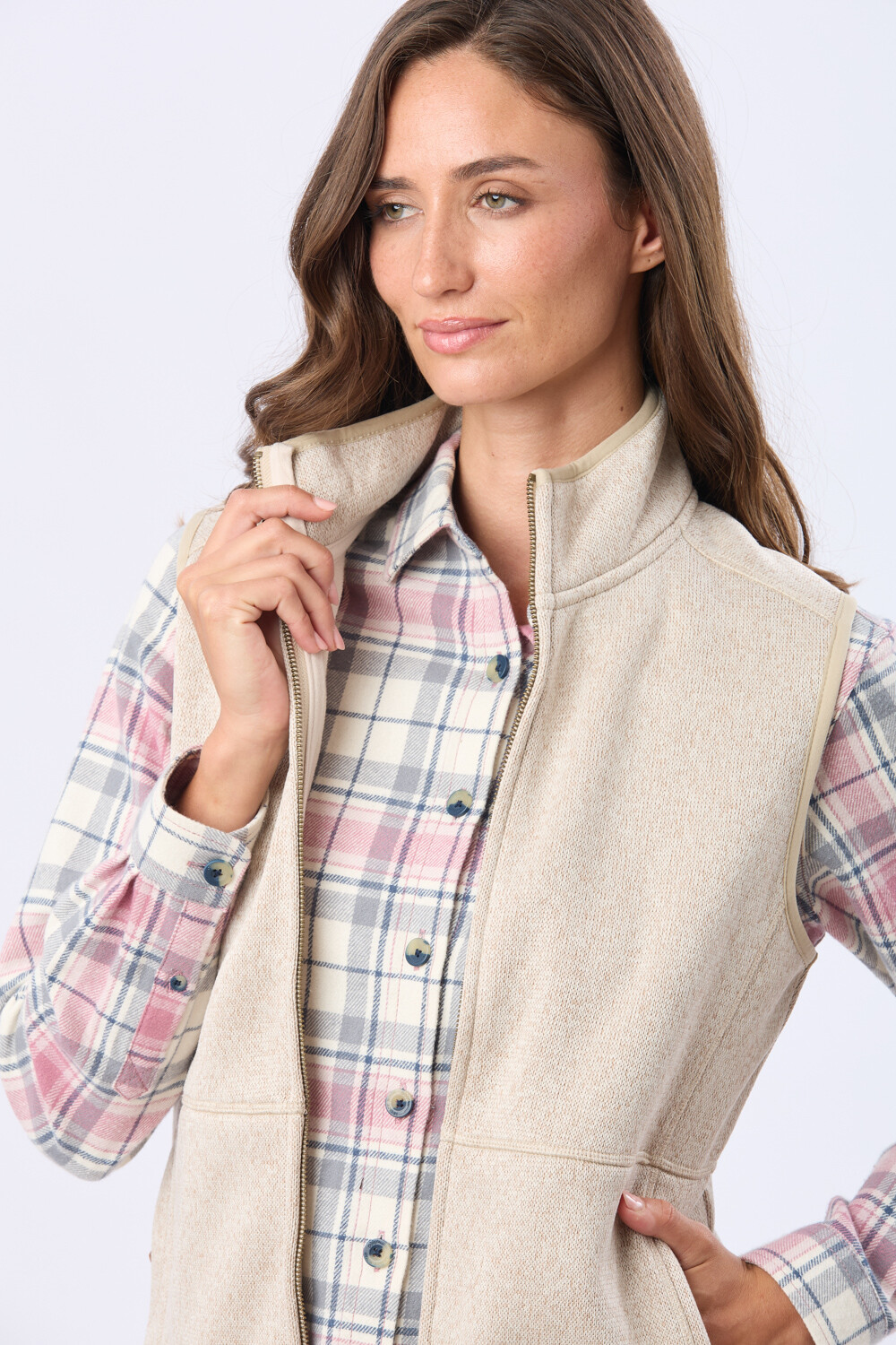 CHALECO CUELLO ALTO Beige