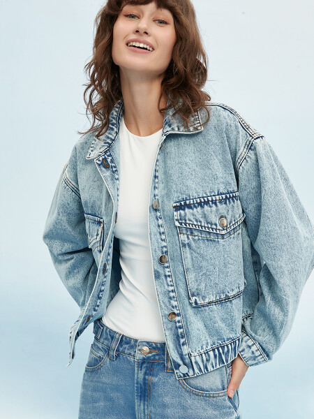 CAMPERA PUNTA AZUL CLARO