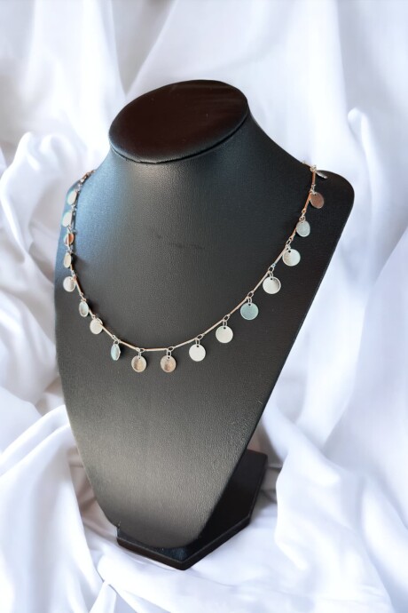 Collar con círculos Collar con círculos