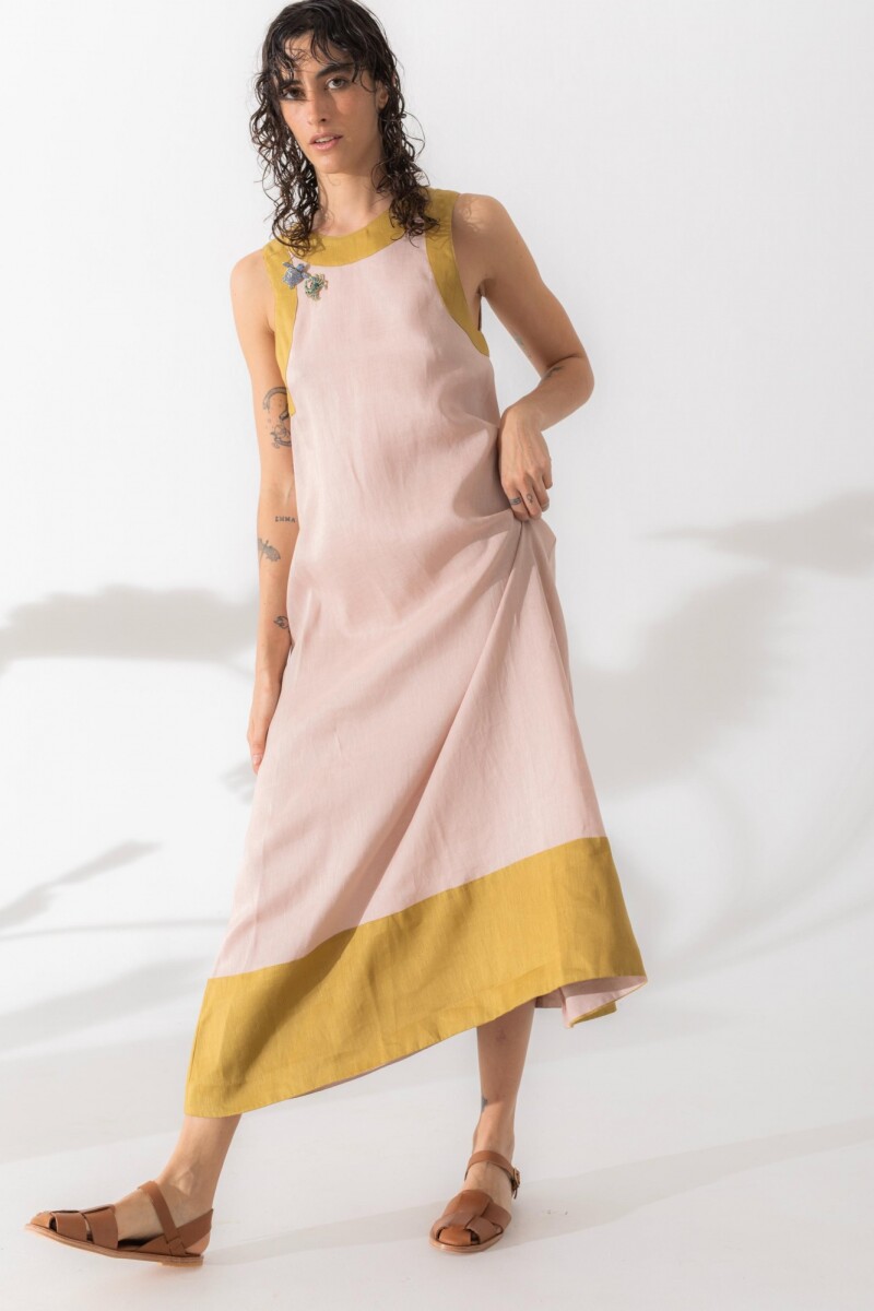 VESTIDO ACAI LONG SS25 Rosa Y Pista