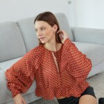 BLUSA KAIA LACRE