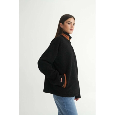 Campera sherpa Teddy Negro