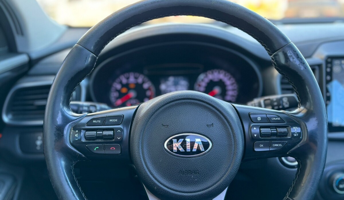 Kia Sorento SX AT 3.4 7 Plz. 2016 Kia Sorento SX AT 3.4 7 Plz. 2016