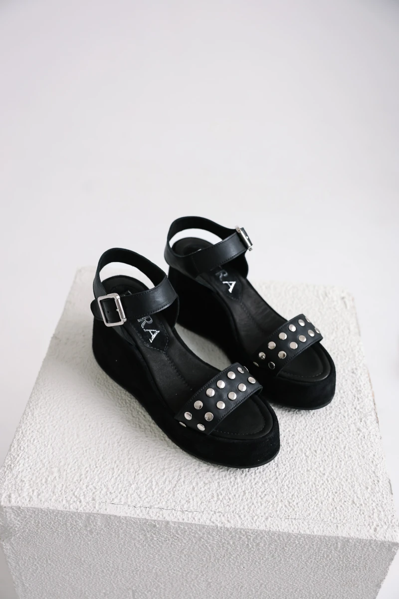 Sandalia Pacha negro 38