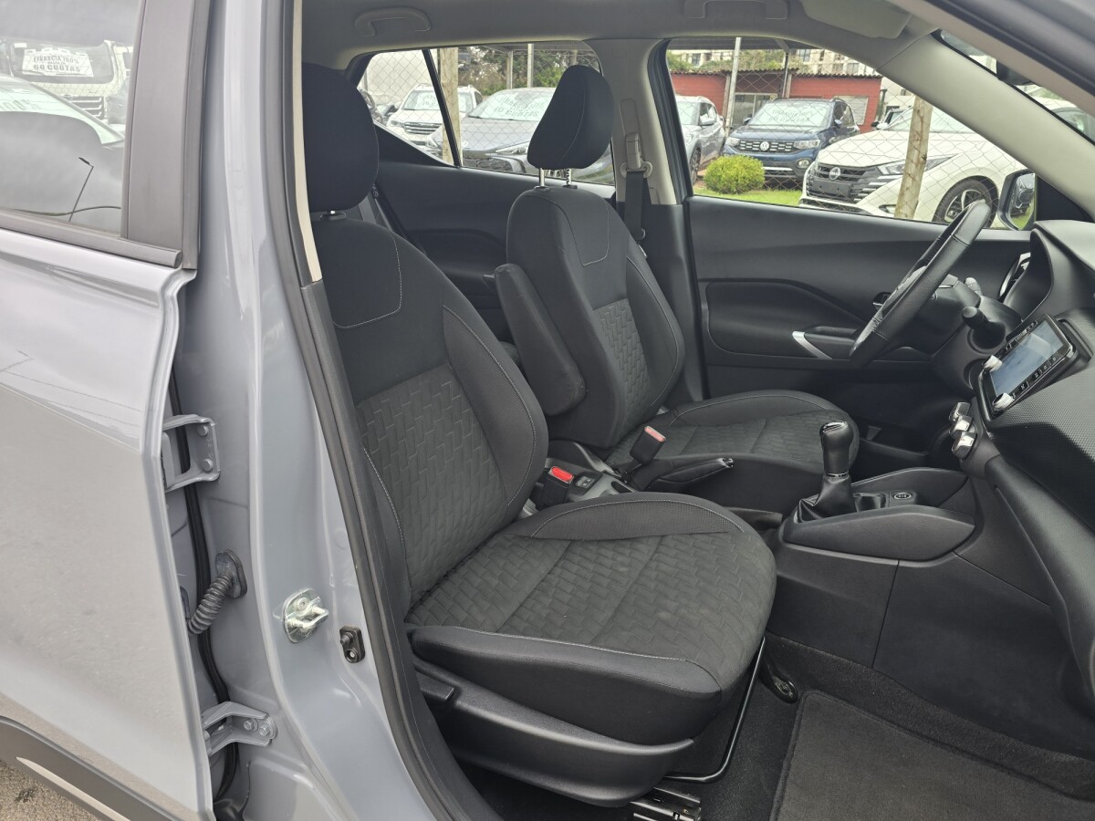 Nissan Kicks 2024 EXCELENTE ESTADO! | Permuta / Financia Nissan Kicks 2024 EXCELENTE ESTADO! | Permuta / Financia