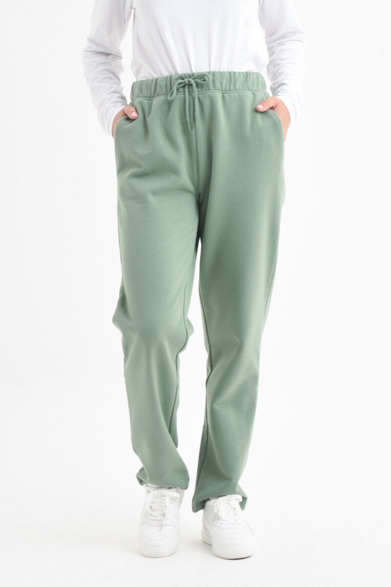 Pantalón deportivo básico Verde