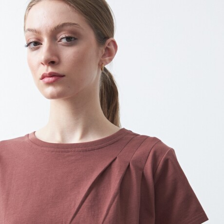 REMERA AMANITA Ladrillo