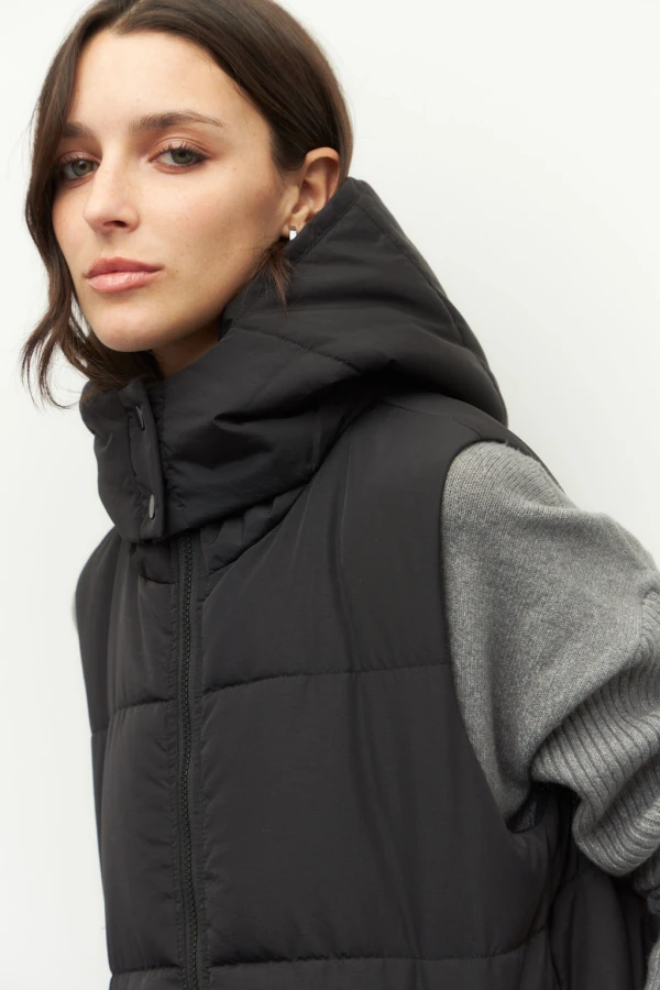 CHALECO MARLIE Negro