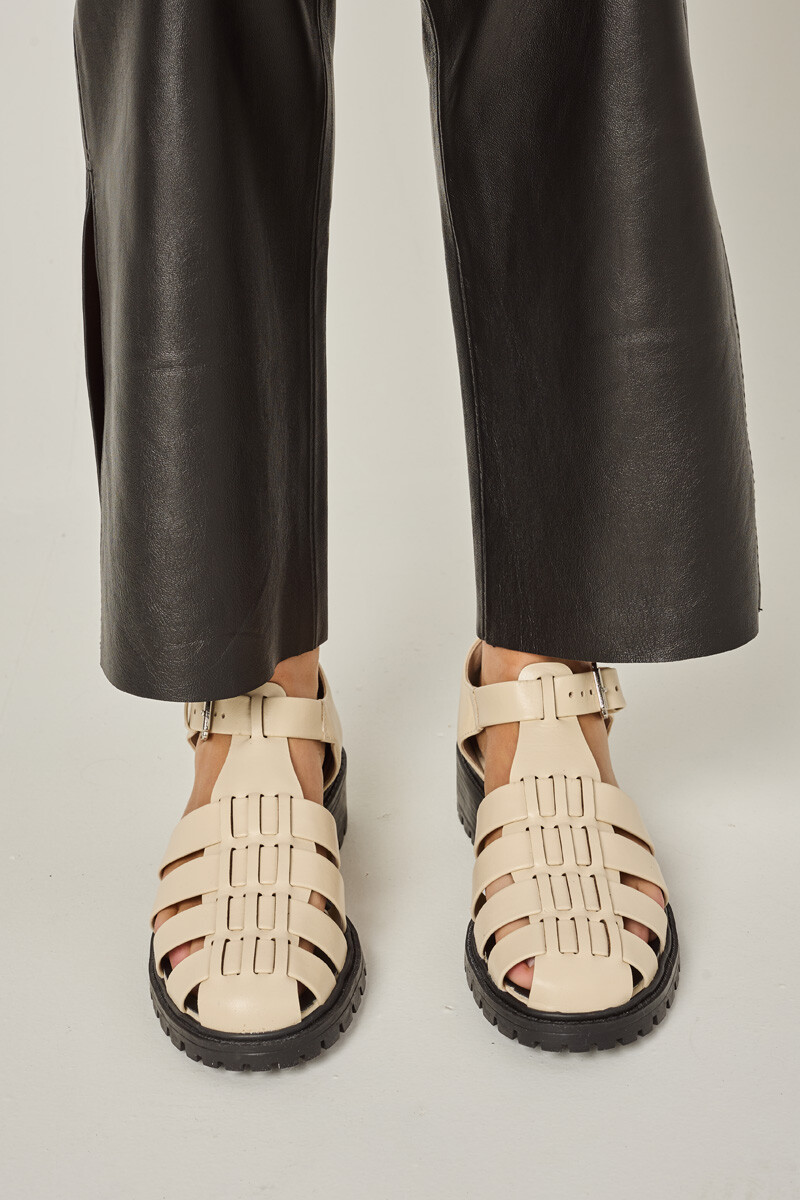 Guillermina Lara - Natural 