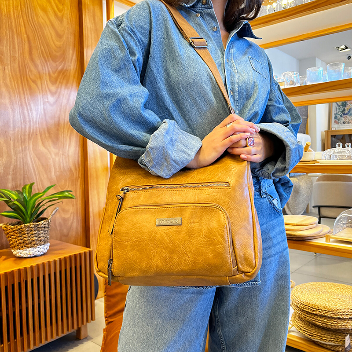 BANDOLERA MORRAL WAGGA - SUELA 