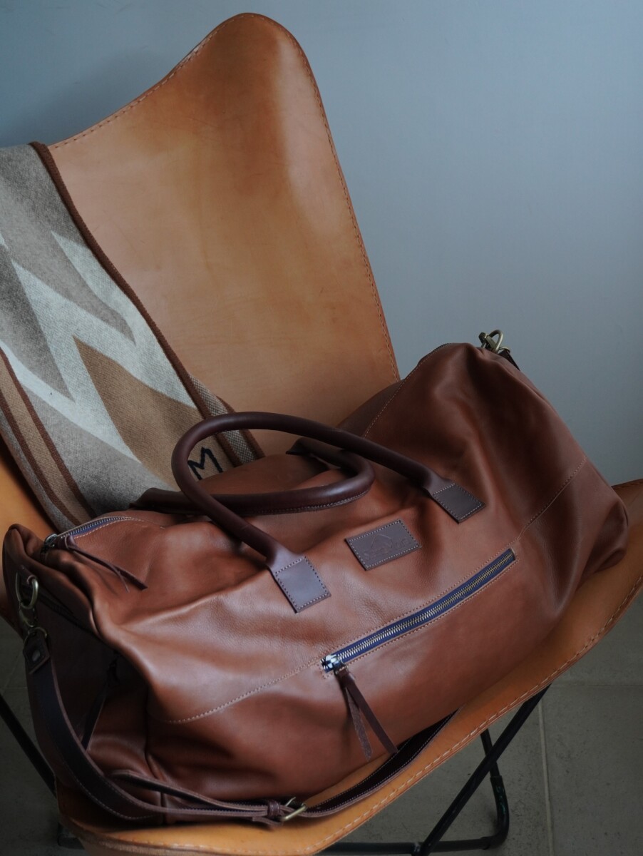 Honey Weekender Bag - Caramel Blue Zip 