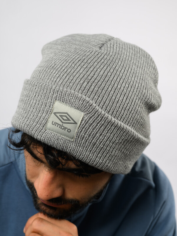 Gorro Altiplane Umbro Hombre 005