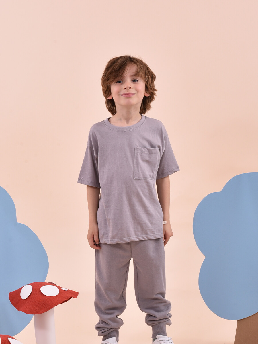 REMERA NACHO BOY - GRIS OSCURO 