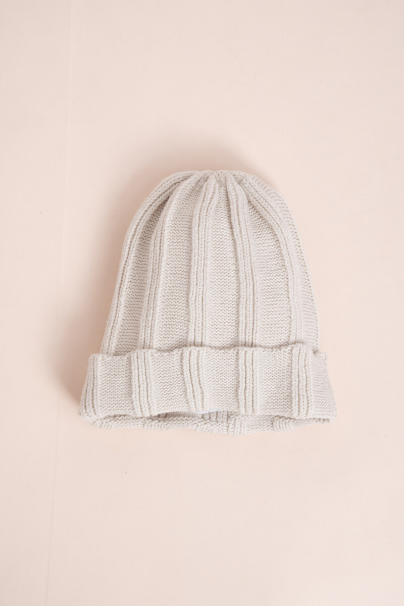 Gorro liso Beige