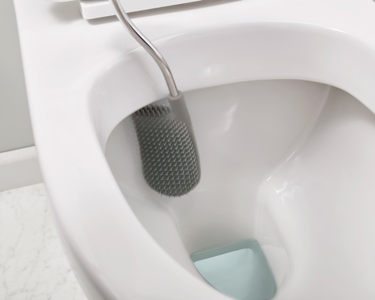 Escobilla para Toilette Joseph Joseph Flex™ Steel con Soporte de Acero Inoxidable Escobilla para Toilette Joseph Joseph Flex™ Steel con Soporte de Acero Inoxidable