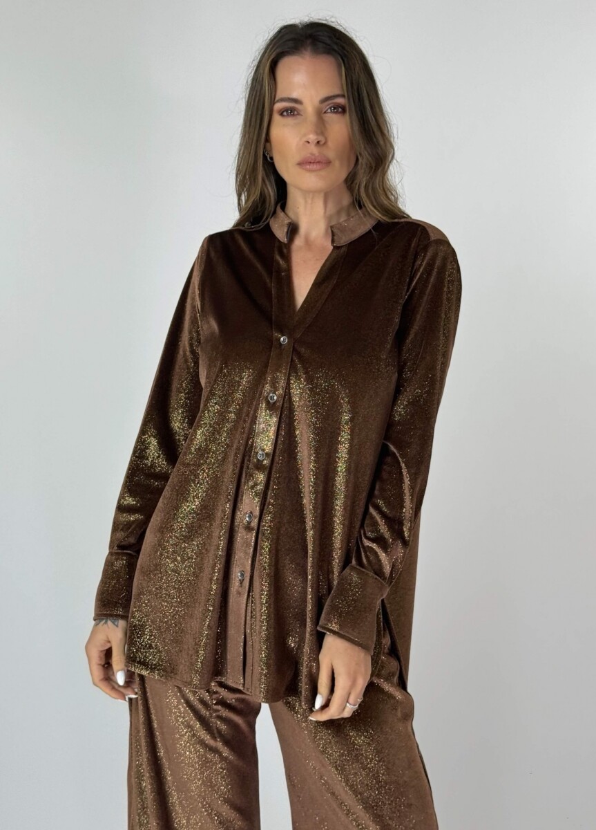 CAMISA VELVET ORNELLA - MARRóN CON BRILLO 