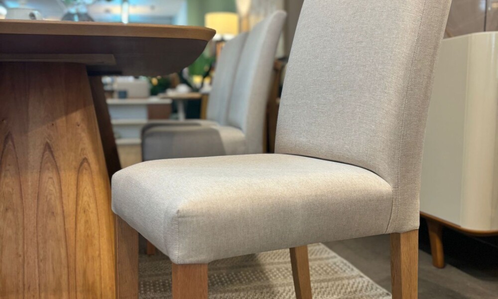 Silla ZOE en Tela Beige PREVENTA Silla ZOE en Tela Beige PREVENTA