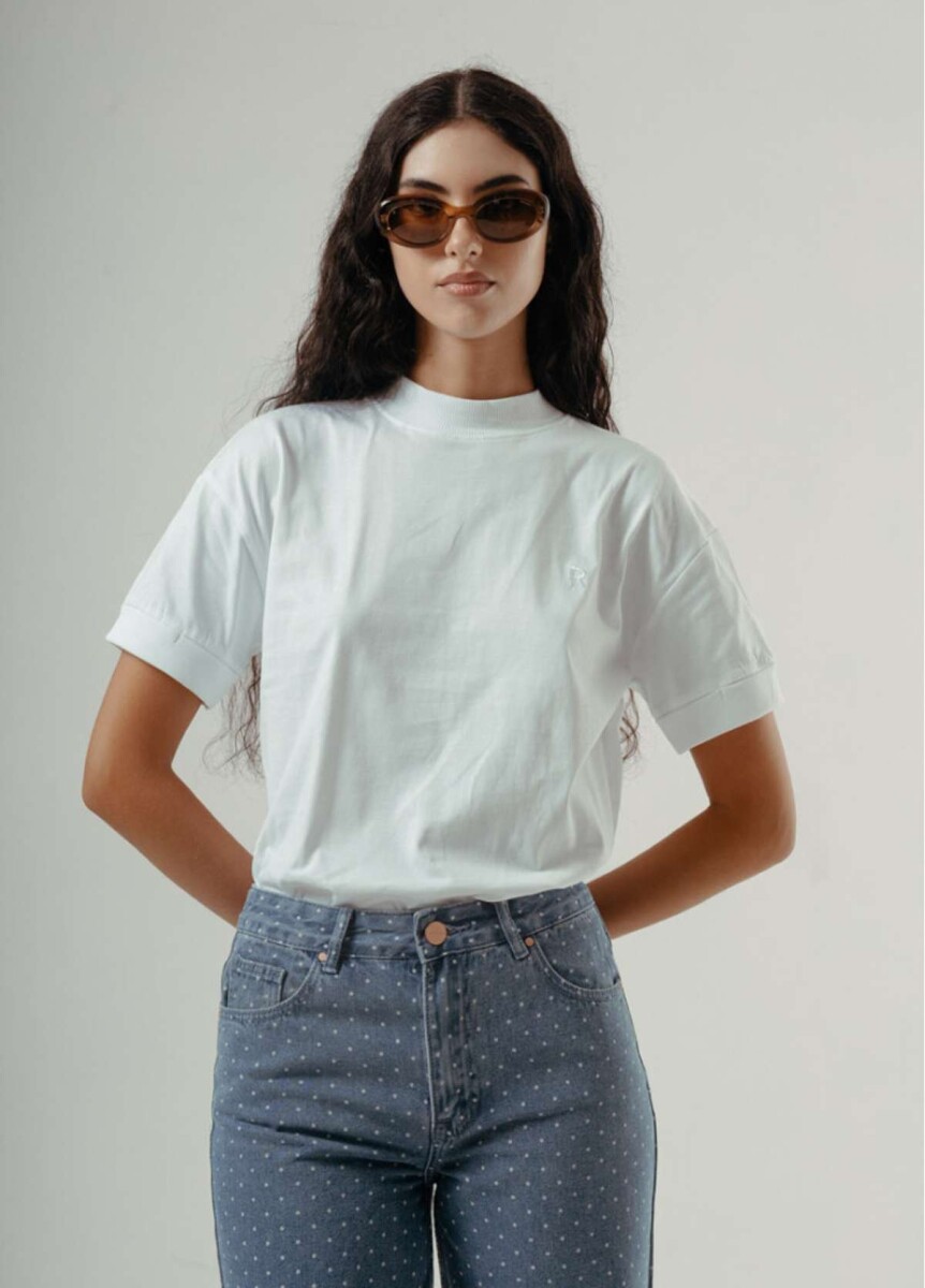 Camiseta Pouli - White 