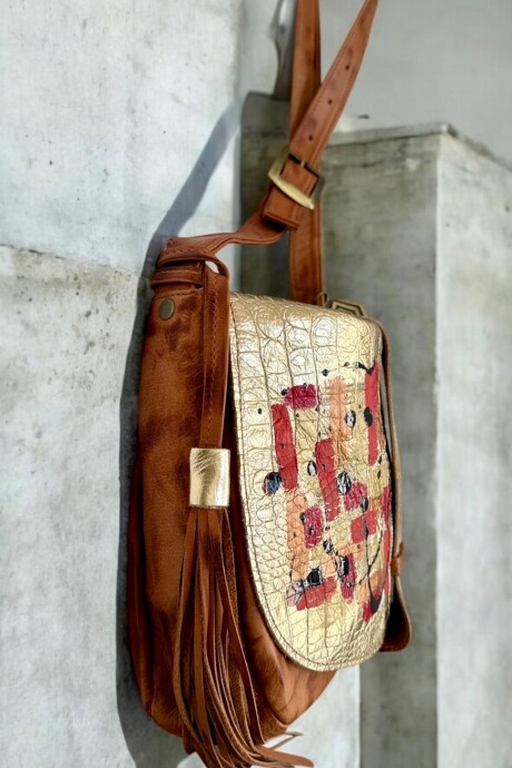 Cartera Y Bandolera De Cuero Ronda Pintada A Mano. Cartera Y Bandolera De Cuero Ronda Pintada A Mano.