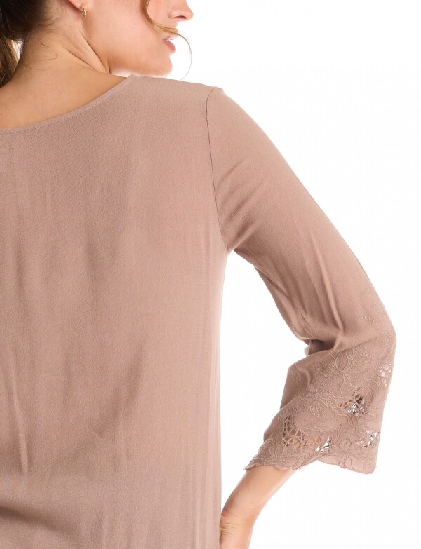 Blusa Esc V Det Cala TOSTADO