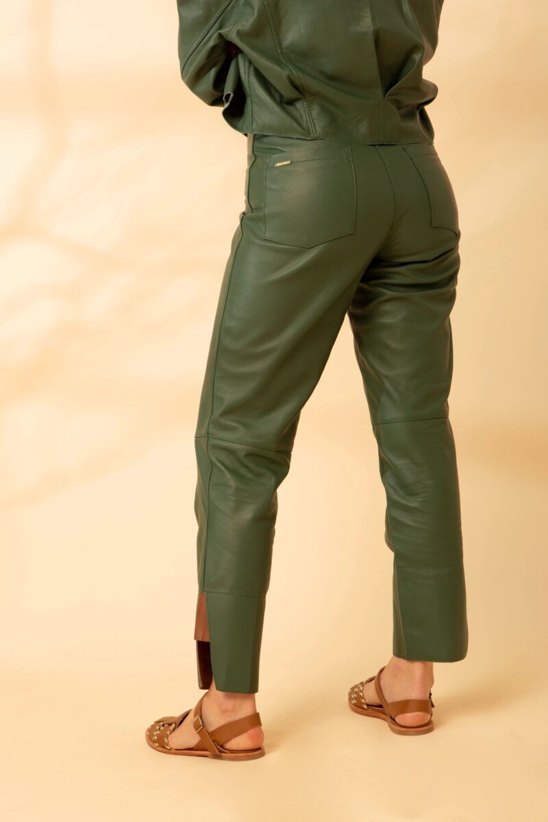 PANTALON AVAI COURO SS24 Verde