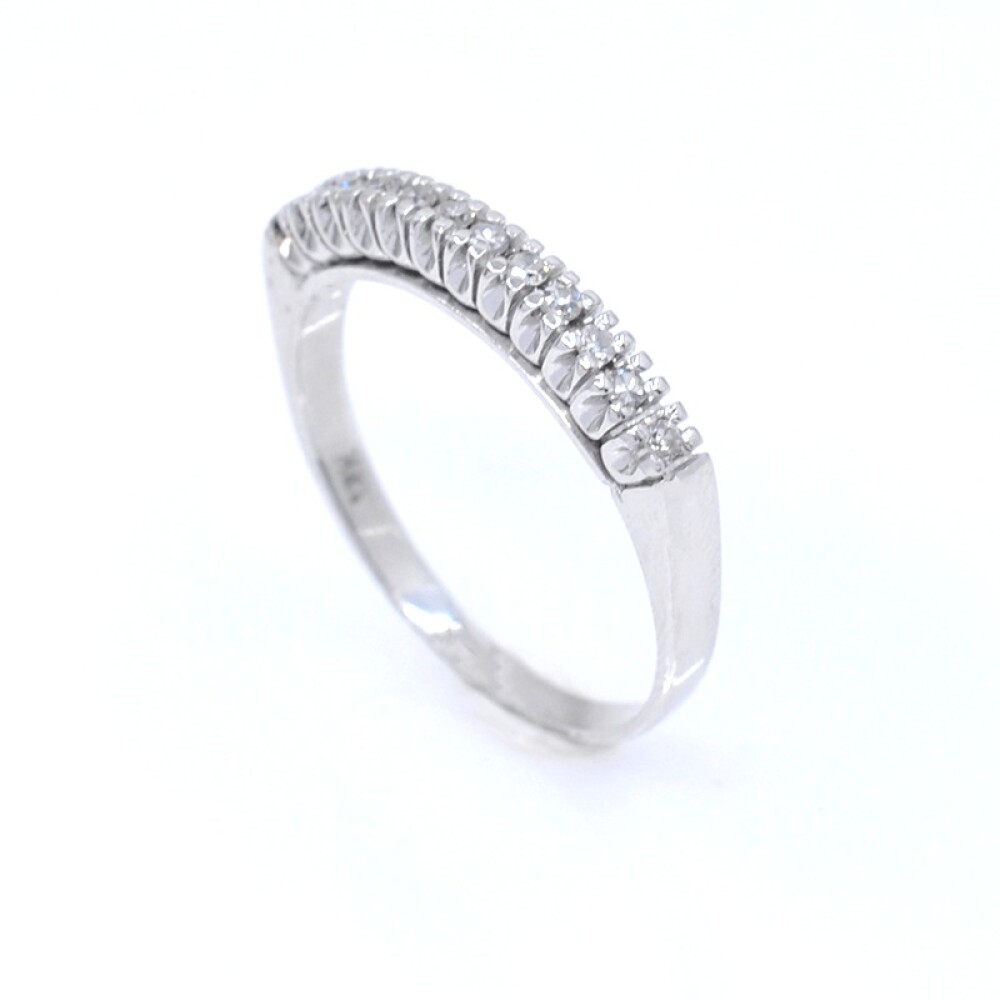 Anillo medio sin fin en oro 18k blanco con brillantes Anillo medio sin fin en oro 18k blanco con brillantes