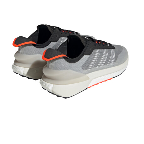 adidas AVRYN Core Black / Core Black / Solar Red