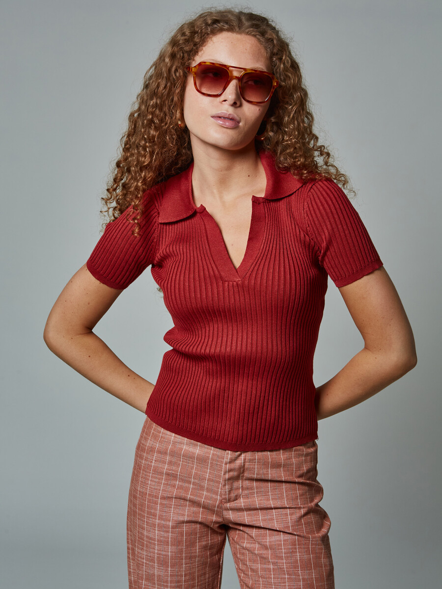 Remera tejida - ladrillo 