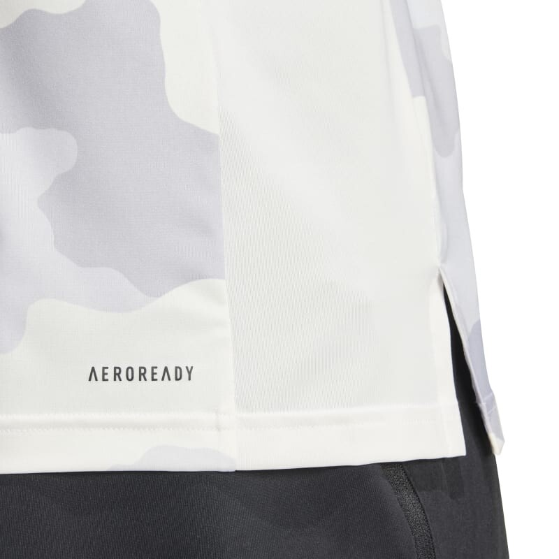 Remera Adidas Train Essentials Camo Blanco