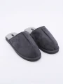 PANTUFLA DE HOMBRE GRIS OSCURO