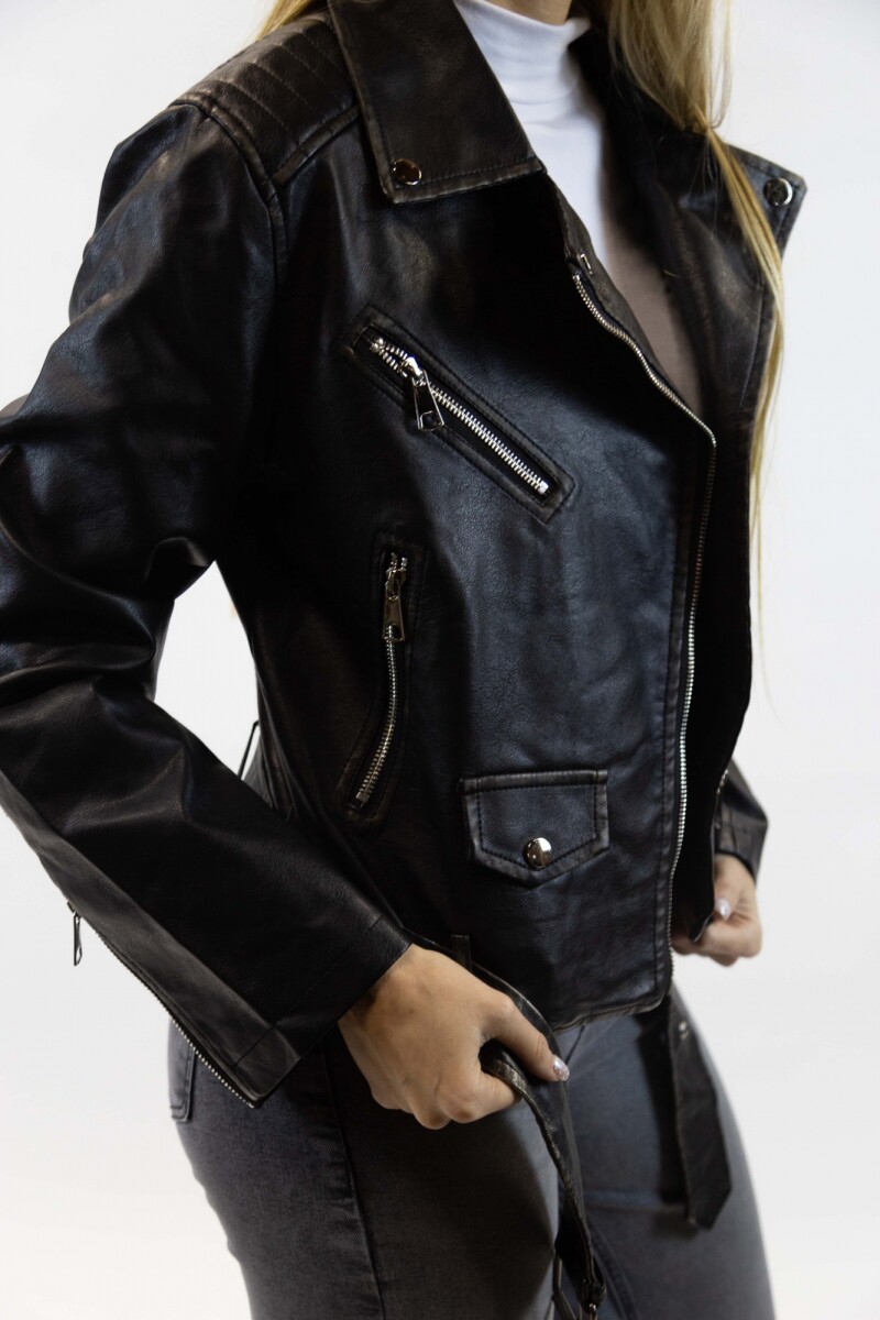 Chaqueta Cuero Negro