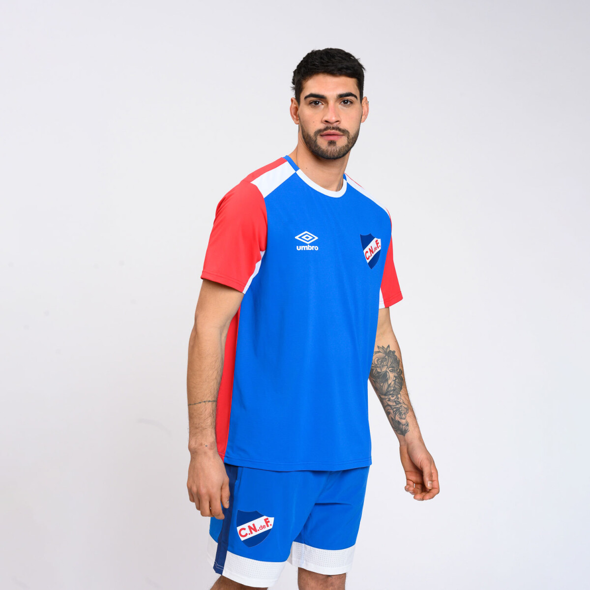 REMERA NUO Nacional Hombre 