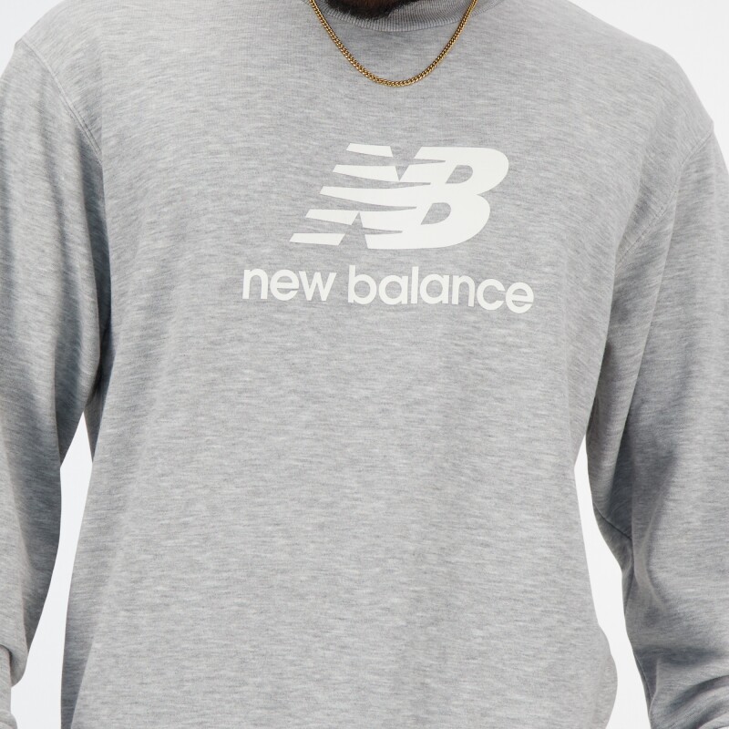 Buzo New Balance de Hombre - SPORT ESSENTIALS - MT41500AG ATHLETIC GREY