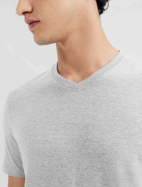 CAMISETA BÁSICA WORLD CUELLO EN V GRIS