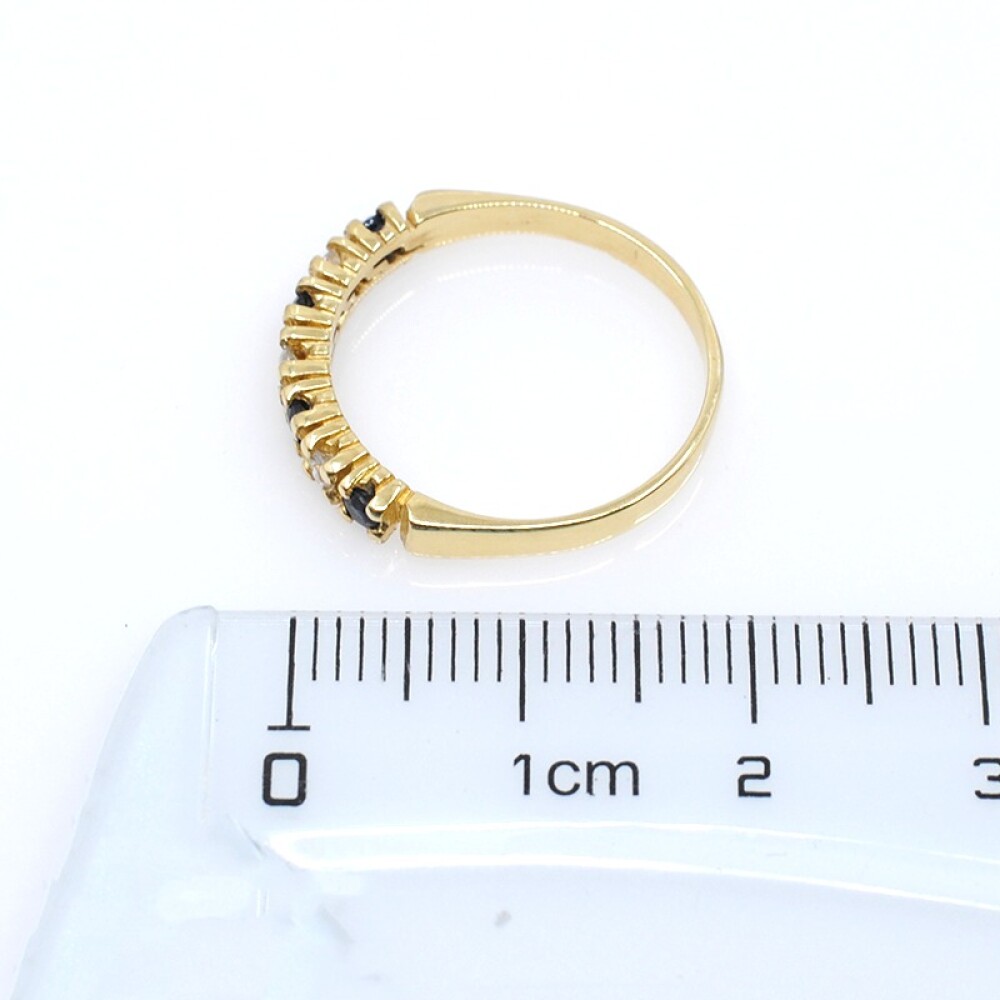 Anillo en oro 18k , brillantes y zafiros Anillo en oro 18k , brillantes y zafiros