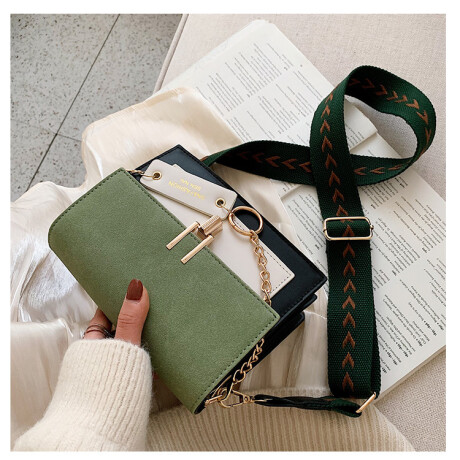 Cartera De Dama Eira Verde