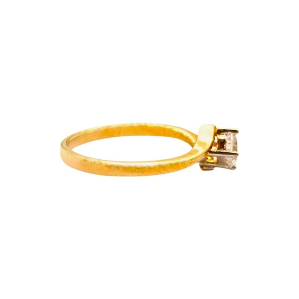 Anillo Solitario-Oro bajo-Piedra Zirconia-AN8070 conpiedra