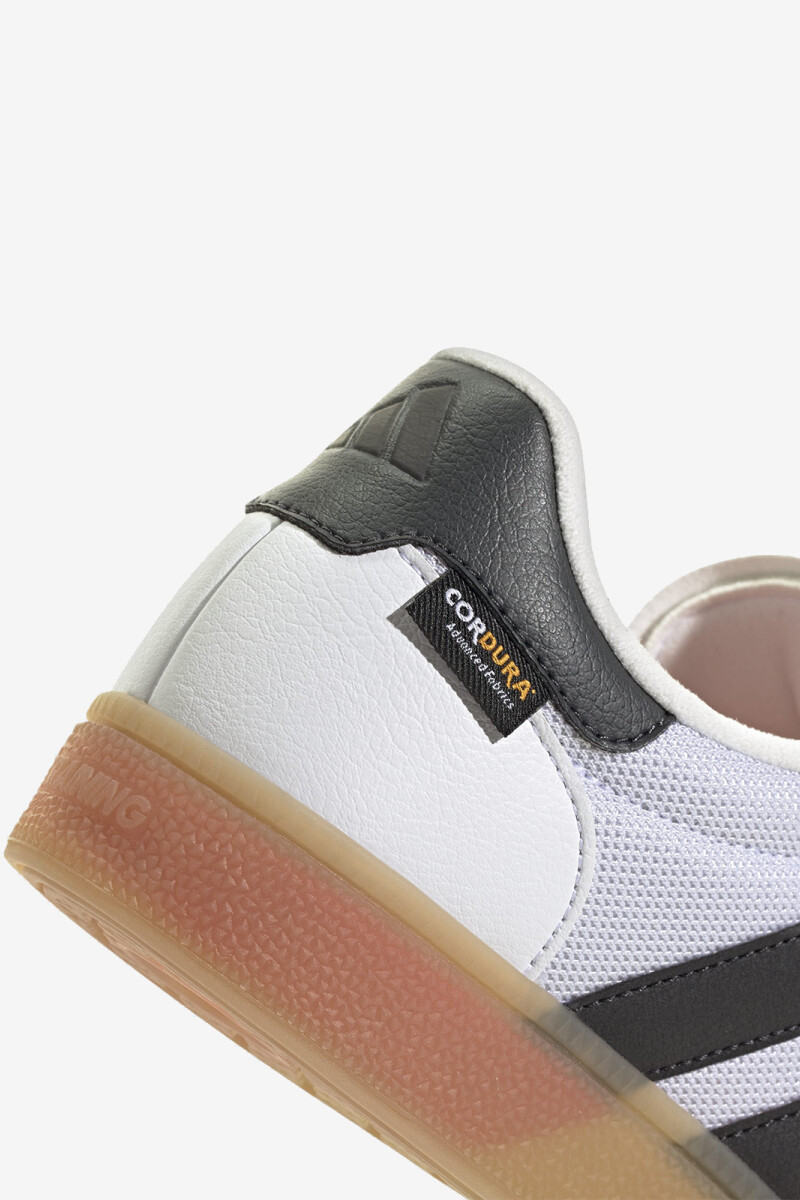 TRAINING SPEZIAL Blanco