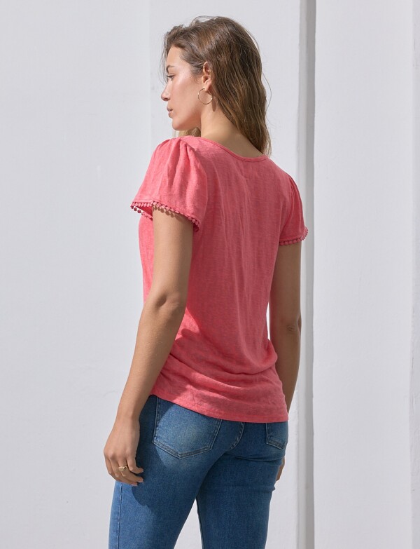 Remera Frunces Det P CORAL