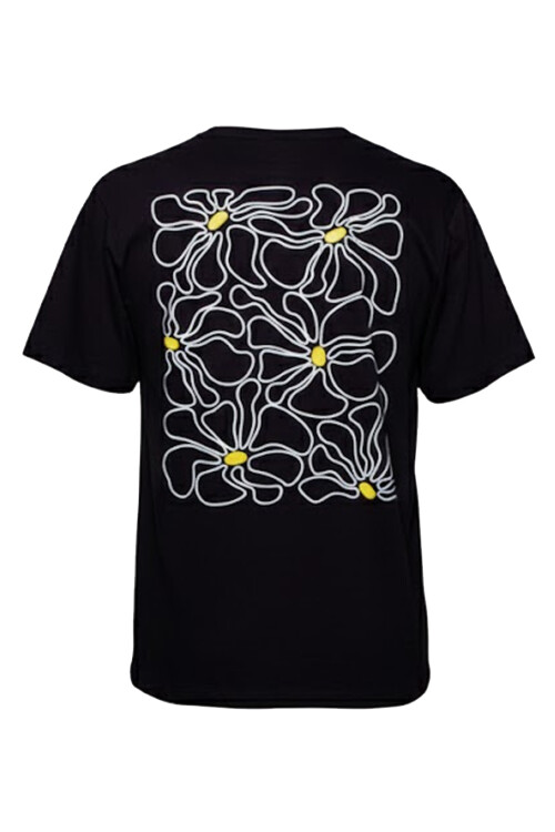 Remera O'Neill Floral Negra Remera O'Neill Floral Negra